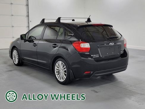 Used 2012 Subaru Impreza 2.0i Premium image 5