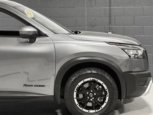 Used 2024 Nissan Pathfinder Rock Creek AWD/4WD image 5
