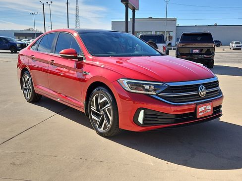 Used 2024 Volkswagen Jetta SEL image 4