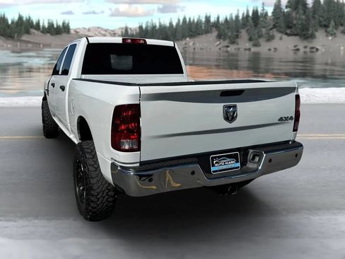 Used 2018 RAM 2500 Tradesman w/ Chrome Appearance Group AWD/4WD image 5