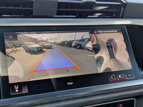 Used 2020 Audi Q3 2.0T Prestige w/ Prestige Package image 14