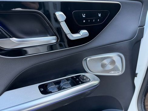 Used 2026 Mercedes-Benz GLC 300 4MATIC image 21