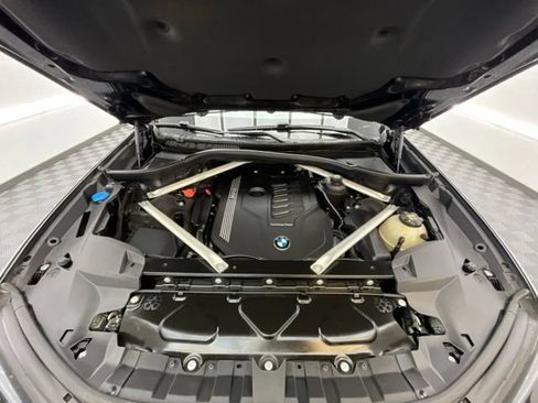 Used 2019 BMW X7 xDrive40i w/ Parking Assistance Package AWD/4WD image 24