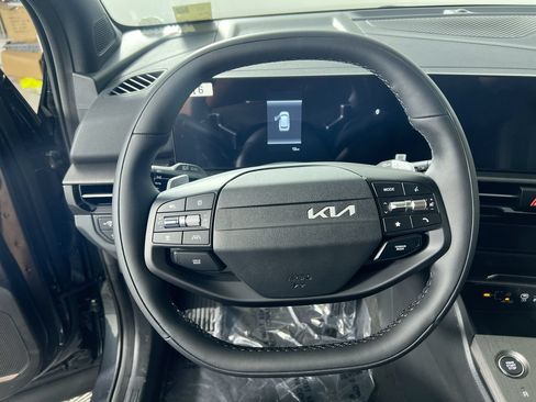 New 2026 Kia Sportage X-Line AWD/4WD image 17