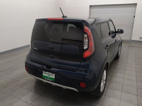 Used 2019 Kia Soul + FWD image 7