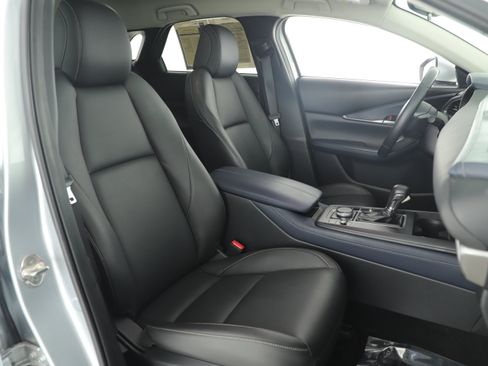 Used 2021 MAZDA CX-30 FWD 2.5 S w/ Select Package image 11