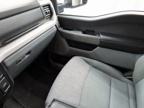 Used 2024 Ford F250 XLT image 22