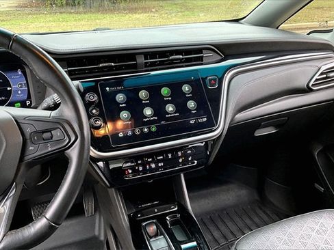 Used 2023 Chevrolet Bolt LT w/ Infotainment Package image 6