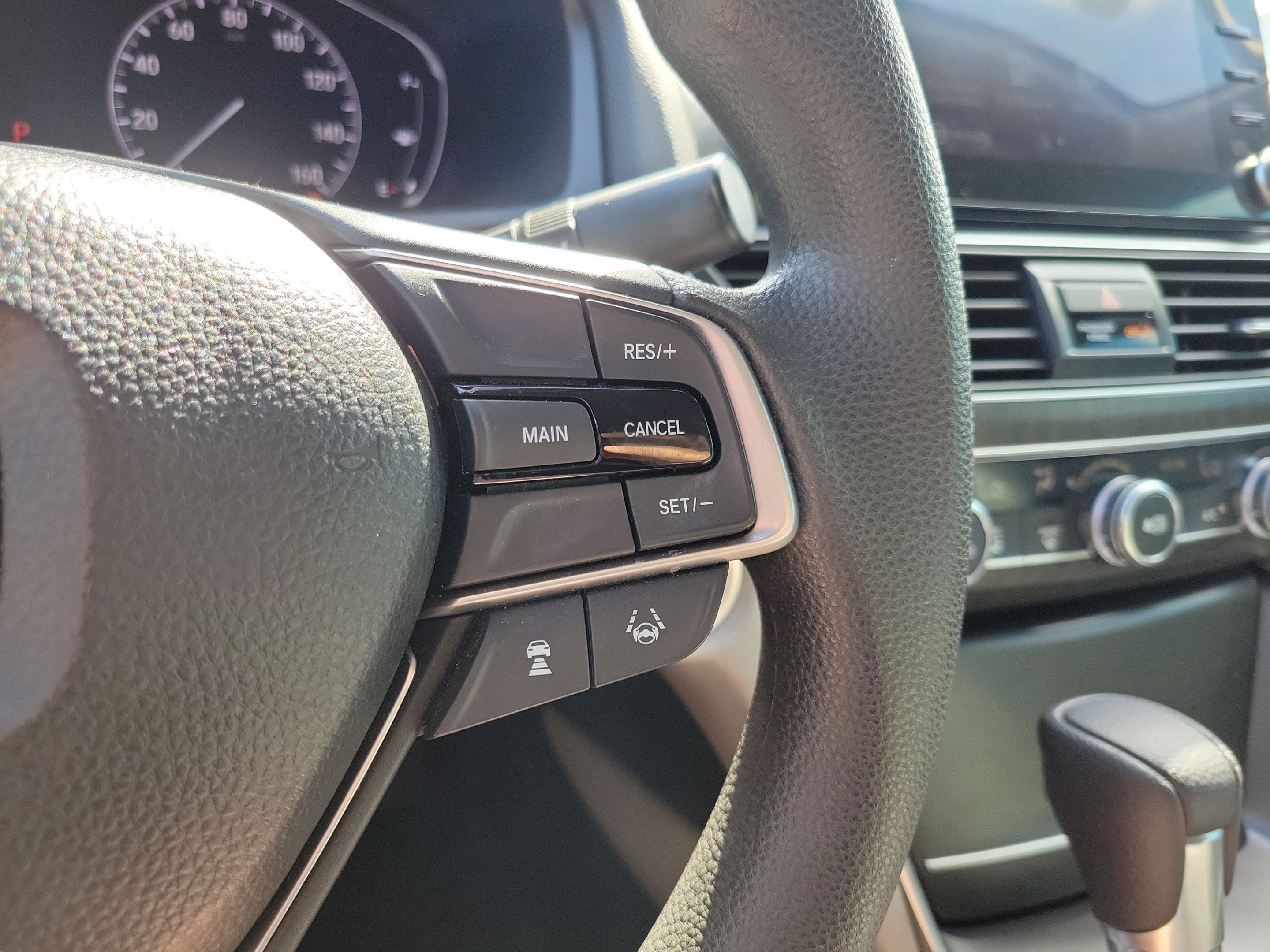Used 2020 Honda Accord EX image 23