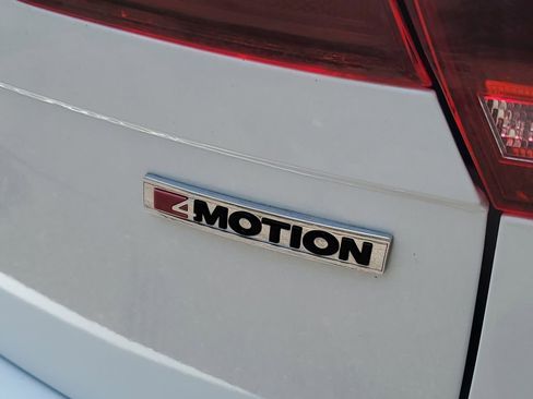 Used 2021 Volkswagen Tiguan SE R-Line AWD/4WD image 8