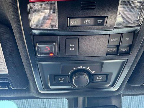 Certified 2020 Toyota Tacoma TRD Off-Road w/ TRD Premium Off Road Package image 27