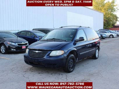 Used 2005 Chrysler Town & Country w/ Entertainment Group #1