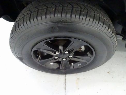 Certified 2021 Jeep Wrangler Unlimited Sahara image 25