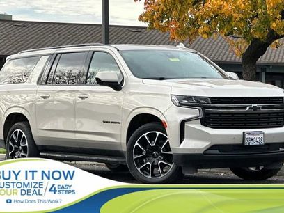 Used 2022 Chevrolet Suburban RST