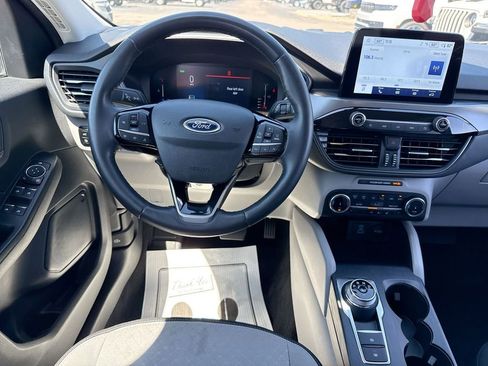 Used 2023 Ford Escape Active w/ Cold Weather Package FWD image 14