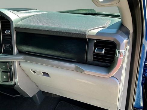 Used 2025 Ford F150 XLT w/ Equipment Group 301A Standard AWD/4WD image 26