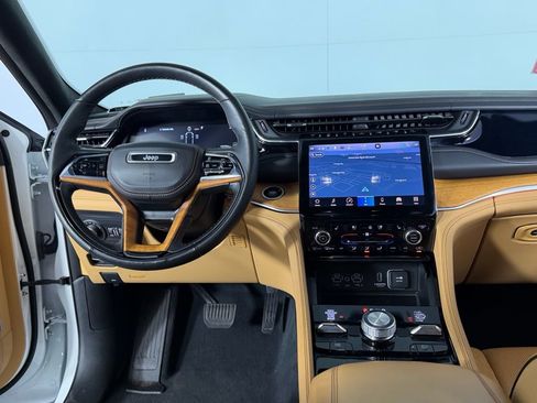 Used 2023 Jeep Grand Cherokee L Summit image 14