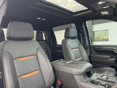 Used 2024 GMC Sierra 2500 AT4 w/ AT4 Premium Plus Package image 38