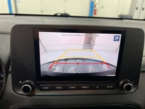 Used 2023 Hyundai Kona SEL AWD/4WD image 15