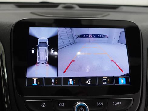 Used 2023 Chevrolet Equinox RS w/ RS Leather Package FWD image 29