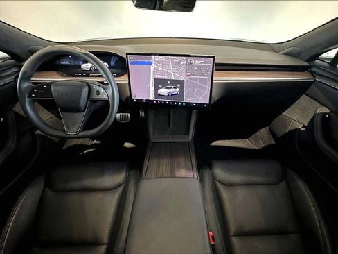 Used 2024 Tesla Model S AWD/4WD image 17
