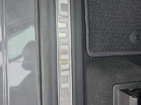 Used 2022 Jeep Grand Cherokee Summit w/ Advanced Protech Group IV image 19