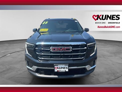New 2025 GMC Acadia Elevation w/ Elevation Premium Package FWD image 2