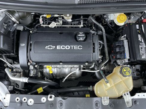 Used 2016 Chevrolet Sonic LS image 24