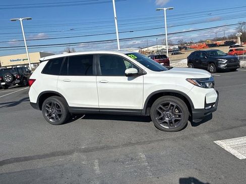 Used 2023 Honda Passport EX-L image 4