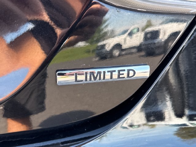 Used 2014 Hyundai Sonata Limited w/ Panoramic Sunroof Package 02 FWD image 19