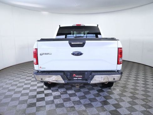 Used 2015 Ford F150 XLT w/ Equipment Group 302A Luxury image 7