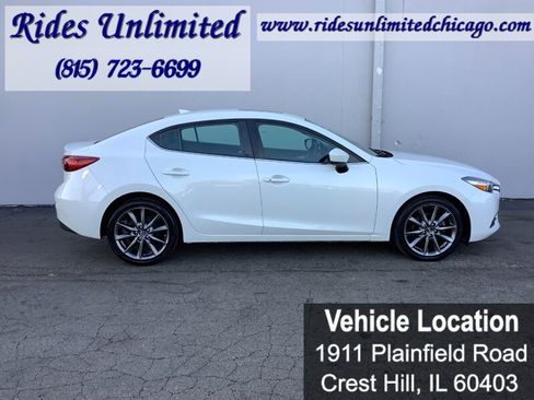 Used 2018 MAZDA MAZDA3 Touring FWD image 9