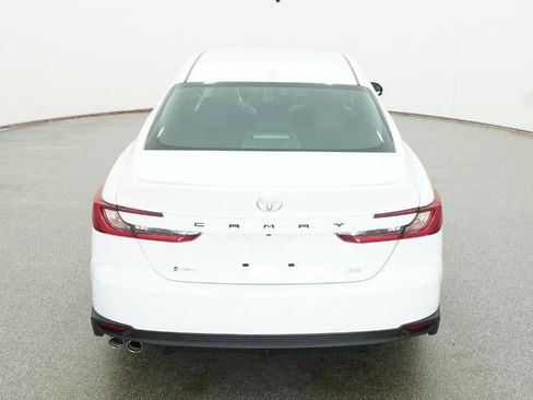 New 2026 Toyota Camry SE image 40