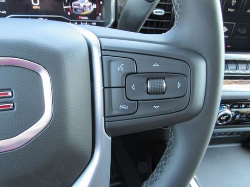 Used 2024 GMC Sierra 2500 SLE w/ SLE Convenience Package AWD/4WD image 19