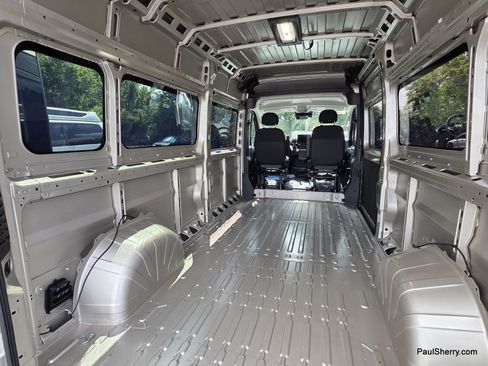 New 2026 RAM ProMaster 2500 w/ Quick Order Package 22H SLT+ FWD image 10
