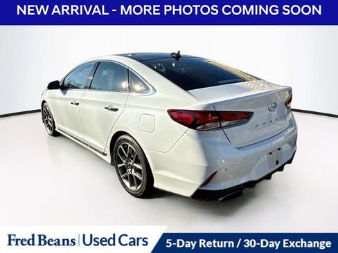 Used 2019 Hyundai Sonata Limited image 3