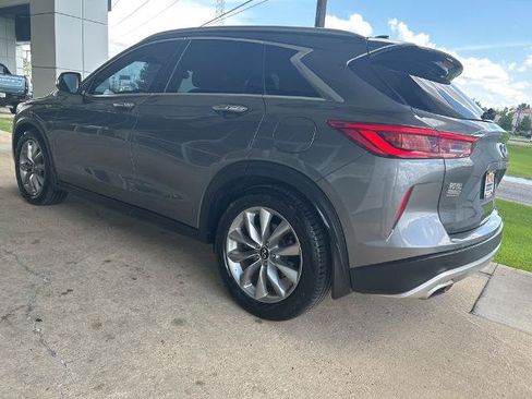 Used 2020 INFINITI QX50 Luxe w/ Navigation Package FWD image 5