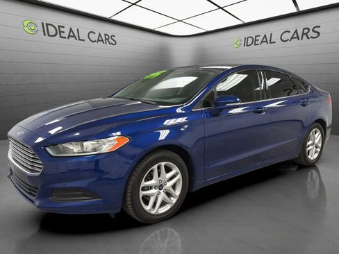 Used 2016 Ford Fusion SE FWD image 1