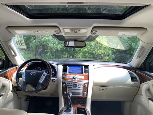 Used 2018 INFINITI QX80 2WD w/ Driver Assistance Package image 11