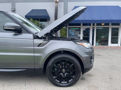 Used 2014 Land Rover Range Rover Sport HSE AWD/4WD image 36