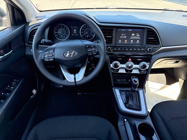 Used 2019 Hyundai Elantra SEL w/ Cargo Package FWD image 12