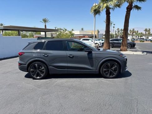 Used 2025 Audi SQ6 e-tron Prestige w/ Black Edition One AWD/4WD image 4