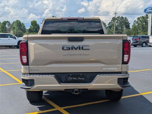 Used 2023 GMC Sierra 1500 Elevation RWD image 4