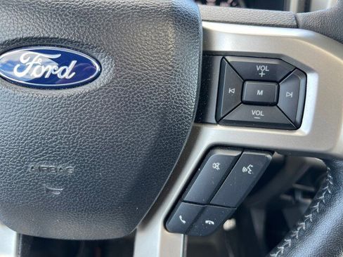 Used 2020 Ford F150 Lariat image 18