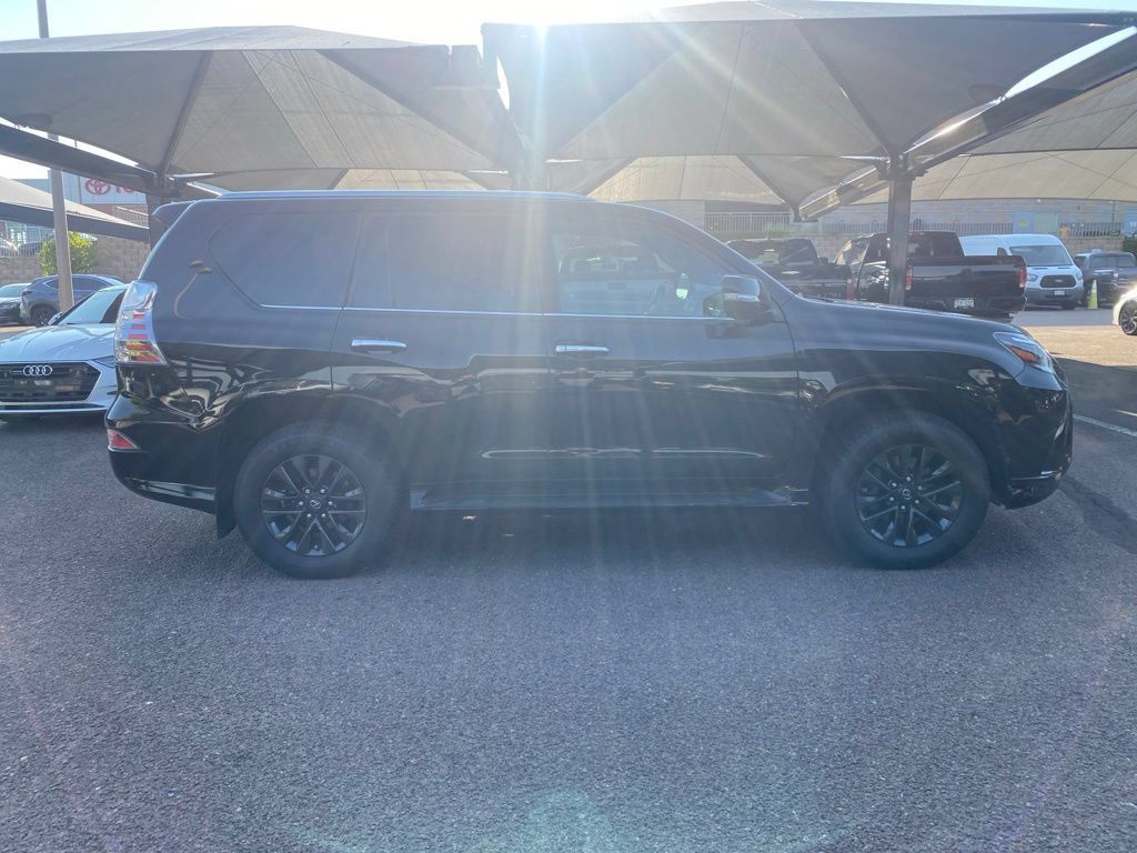 Used 2020 Lexus GX 460 Premium w/ Premium Package AWD/4WD image 41