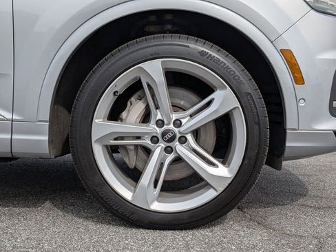 Used 2019 Audi Q7 3.0T Prestige w/ Prestige Package image 12