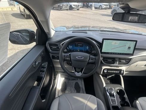 New 2026 Ford Escape Platinum w/ Premium Technology Package image 27