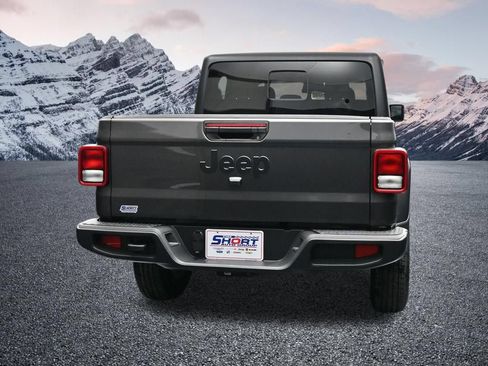 New 2026 Jeep Gladiator Sport AWD/4WD image 4
