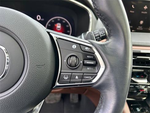 Used 2023 Acura MDX SH-AWD w/ Technology Package image 21