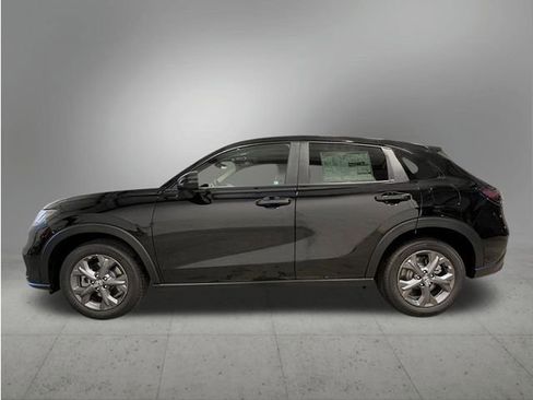 New 2026 Honda HR-V LX image 2